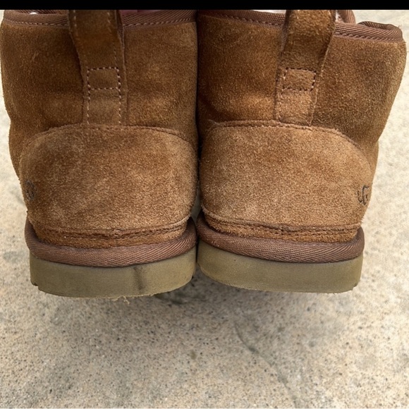 UGG Men's Neumel Chestnut Suede Casual Boot Size 10 - Picture 6 of 10